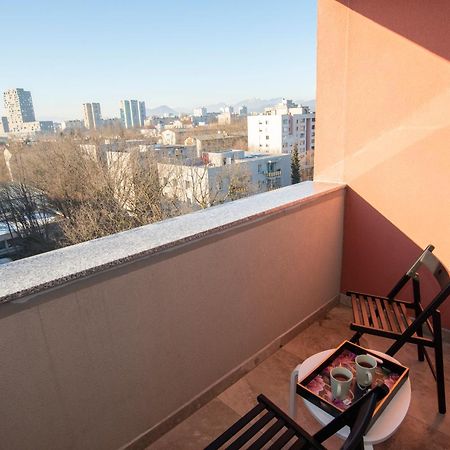 Central Elite Vista-With Parking Ljubljana Extérieur photo